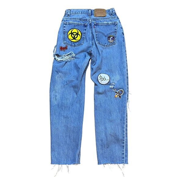 Vintage Levis Womens 550 High-Waisted Blue Jeans With Distressed Patches USA - Picture 2 of 8